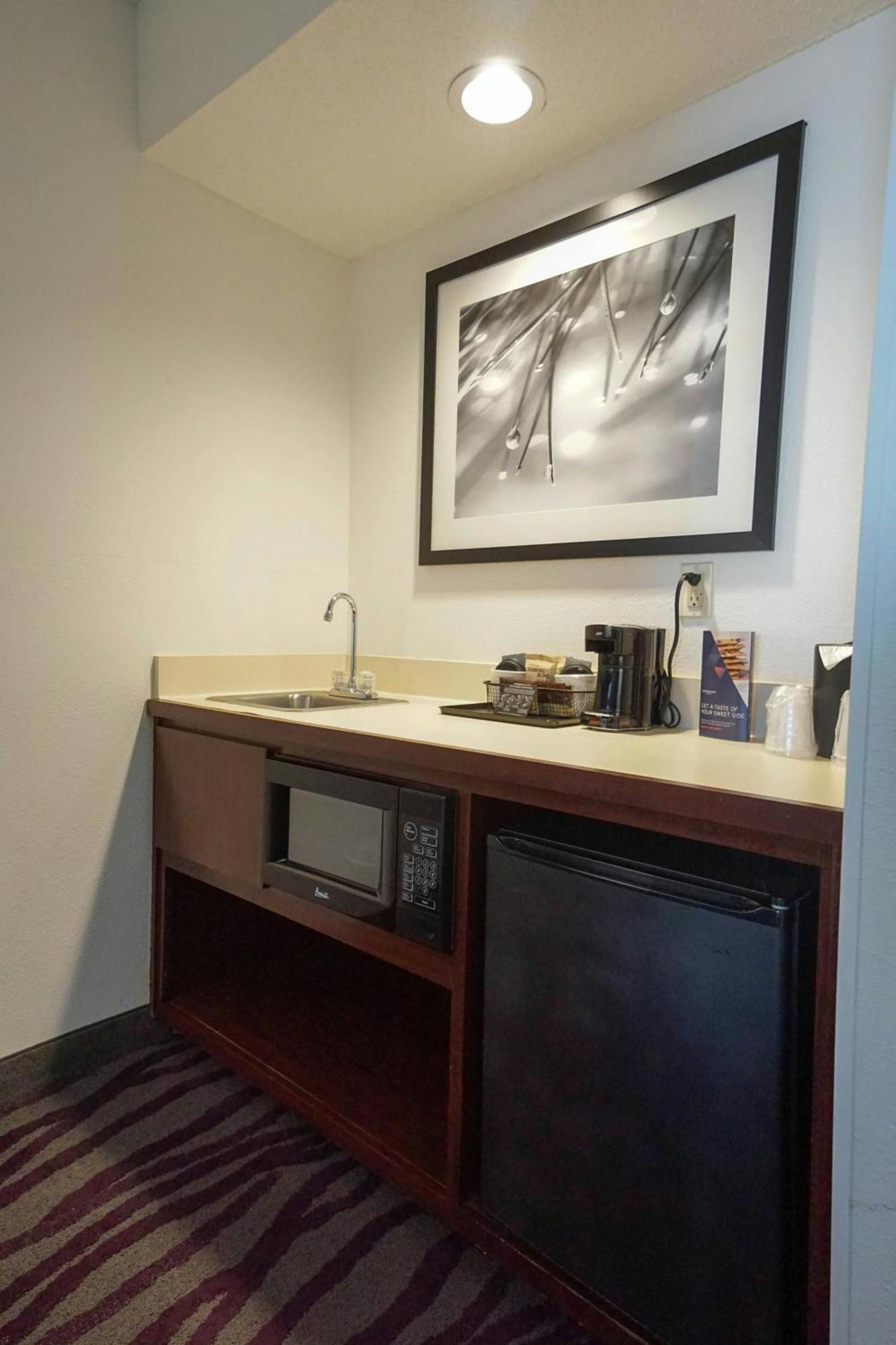 Springhill Suites By Marriott Savannah Midtown Eksteriør billede